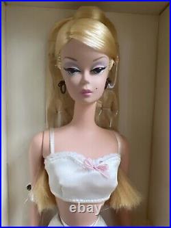 2000 Barbie Fashion Model Collection Silkstone Lingerie # 1, NRFB #26930