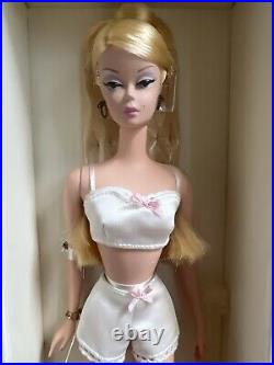 2000 Barbie Fashion Model Collection Silkstone Lingerie # 1, NRFB #26930