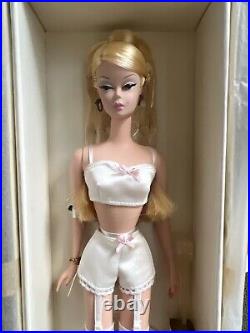 2000 Barbie Fashion Model Collection Silkstone Lingerie # 1, NRFB #26930