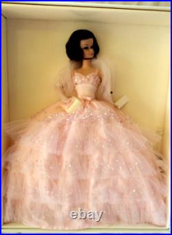2000 Barbie Silkstone In The Pink #27683 Nrfb