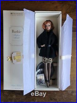 2000 FASHION EDITOR Silkstone Barbie-NRFB Ltd Edition-FAO Schwarz-FREE SHIPPING