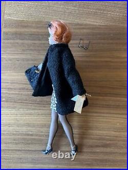 2000 Silkstone Barbie Doll Fashion Model Fashion Editor FAO Schwarz 28377