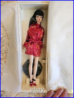 2004 Barbie Chinoiserie Red Moon Silkstone Doll NRFB BFMC B3431 MINT Gold Label