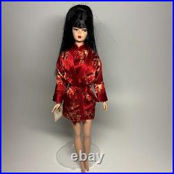 2004 Silkstone Chinoiserie Red Moon BarbieGold LabelNo shoes, No Box