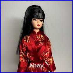 2004 Silkstone Chinoiserie Red Moon BarbieGold LabelNo shoes, No Box