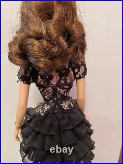 2005 Barbie Fashion Model Trace of Lace Silkstone READ AD & SEE PICS No Shoes