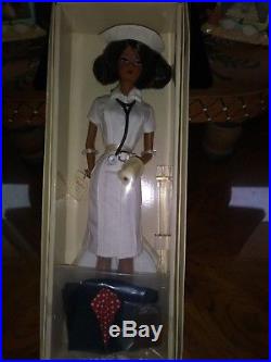 2006 A/A Nurse Silkstone Fashion Model By Robert Best Gold Label Doll