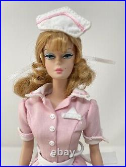 2006 Barbie Fashion Model The Waitress Silkstone