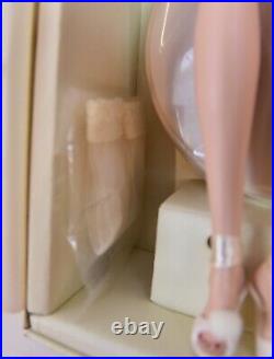 2006 Mattel Barbie Fashion Model The Ingenue Silkstone Doll MINT from Japan JP