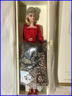 2007 Red Hot Reviews Silkstone Barbie Gold Label Mint NRFB