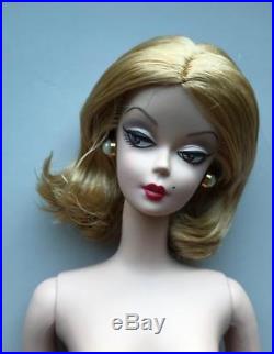 2007 Red Hot Reviews Silkstone Barbie Nude Restyled Hair DollGold LabelMint