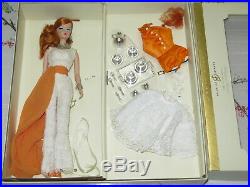 2007 Silkstone Fashion Model Barbie Hollywood Hostess Doll Giftset Gold EUC MIB