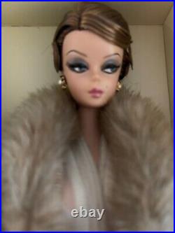 2007 The Interview Silkstone Barbie Mattel #K7964 BFMC Gold Label