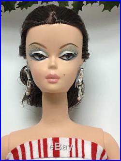 2009 D. C. Barbie Convention Silkstone Holly Doll Hosting Gift