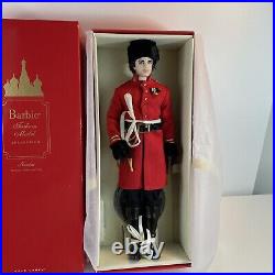 2010 NICOLAI SILKSTONE KEN DOLL GOLD LABEL BARBIE T7679 Scarce