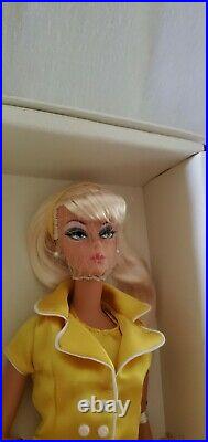 2010 Palm Beach Honey Silkstone Barbie Doll With Shipper Nrfb Gold Label R4485