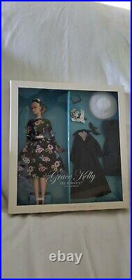 2011 Grace Kelly The Romance Silkstone Doll Nrfb Gold Label T7944