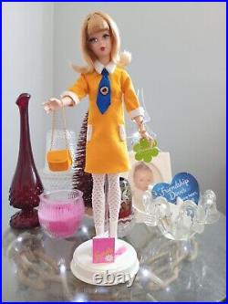 2011 Mattel Nighty Brights Francie