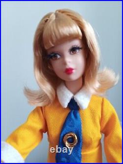 2011 Mattel Nighty Brights Francie