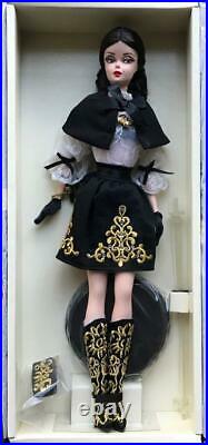 2013 DULCISSIMA Silkstone Barbie DollGold LabelNIBNRFBRare