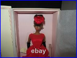 2014 Little Red Dress Silkstone Barbie-Fashion Model Collection-Gold Label