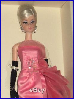 2016 Barbie Silkstone Glam Gown Le 10,000 Nrfb