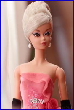 2016 GLAM GOWN Silkstone Fashion Model Barbie Doll NEW