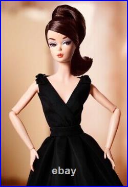 2016 Silkstone Barbie Classic Black Dress Brunette NRFB DWF53 Gold Label