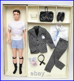 BARBIE Fashion Insider Ken Giftset SILKSTONE Mattel Fashion Model Collection