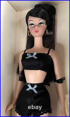 BARBIE Fashion Model Collection LINGERIE DOLL Mattel Silkstone Brunette 29651