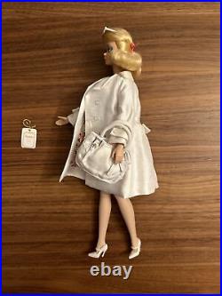BARBIE SILKSTONE HOLLYWOOD BOUND With Hand TAG COA And Box K7939 Gold Label
