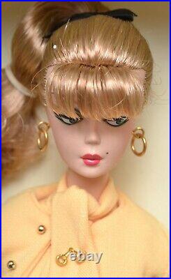 BARBIE Secretary SILKSTONE Mattel Fashion Model Collection