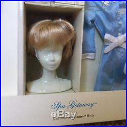 Barbie Doll Silkstone Fashion Model Collection Spa Getaway Gift Set 2003