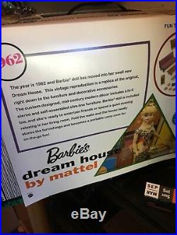 Barbie Dream House 1962 Vintage Reproduction & Barbie FND44 New