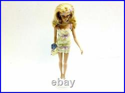 Barbie Edition Limitée Mattel L9596 Tout De Suite Étiquette Or Silkstone