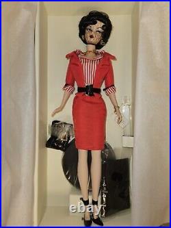 Barbie Fashion Model Collection Gal on the Go Silkstone Doll 2008 Mattel N5021