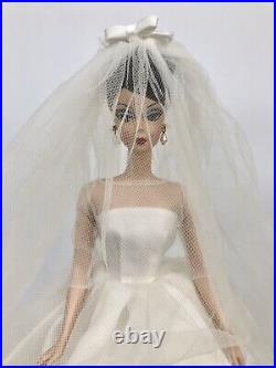 Barbie Fashion Model Collection Silkstone Maria Therese Bride Wedding Dress