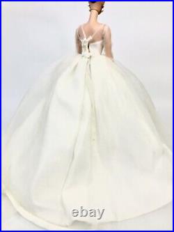 Barbie Fashion Model Collection Silkstone Maria Therese Bride Wedding Dress