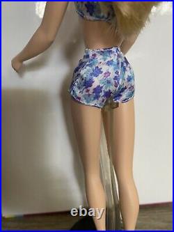 Barbie Fashion Model Trenchsetter Spa Getaway Silkstone Doll READ & SEE PICS