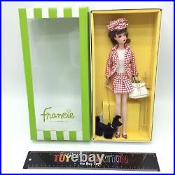 Barbie Gold Label Check, Please! FRANCIE Silkstone Doll 2011 Mattel T7943