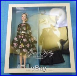 Barbie Grace Kelly The Romance Silkstone Doll Gold Label T7944 Fashion Collector