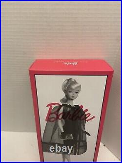 Barbie Signature Swirl Ponytail Silkstone Barbie New Small Box Damage