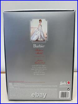 Barbie Silkstone Fashion Model Joyeux Doll Nrfb B3430