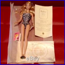 Barbie Silkstone Gold Label Ed. 50th Aniversary Repro Barbie Debut Blonde