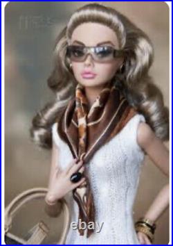 Barbie Silkstone New York Yorkie GOLD Label NEW MINT Fashion Model NRFB 2004