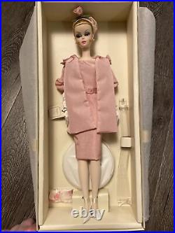 Barbie Silkstone Paris Convention Luncheon Ensemble NRFB only375 Signed Card