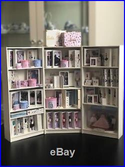 Barbie Silkstone miniature bookcase 1/6 scale BFMC nr1