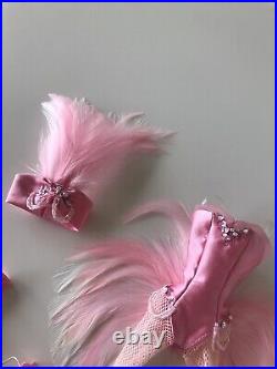 Barbie Silkstone showgirl Outfit