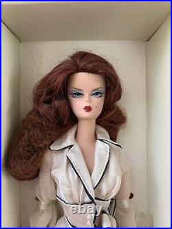 Barbie Suite Retreat Fashion Model Silkstone Gold Label Auburn Hair 2005 BFMC