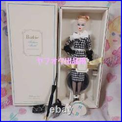 Barbie Walking Suit Silkstone FMC Fashion Model Collection Tweed Suit